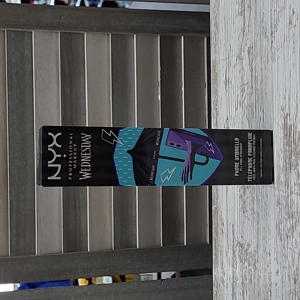 NYX Wednesday Phone Umbrella Attachment